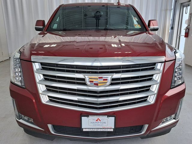 Used 2017 Cadillac Escalade ESV Platinum AWD/4WD image 3