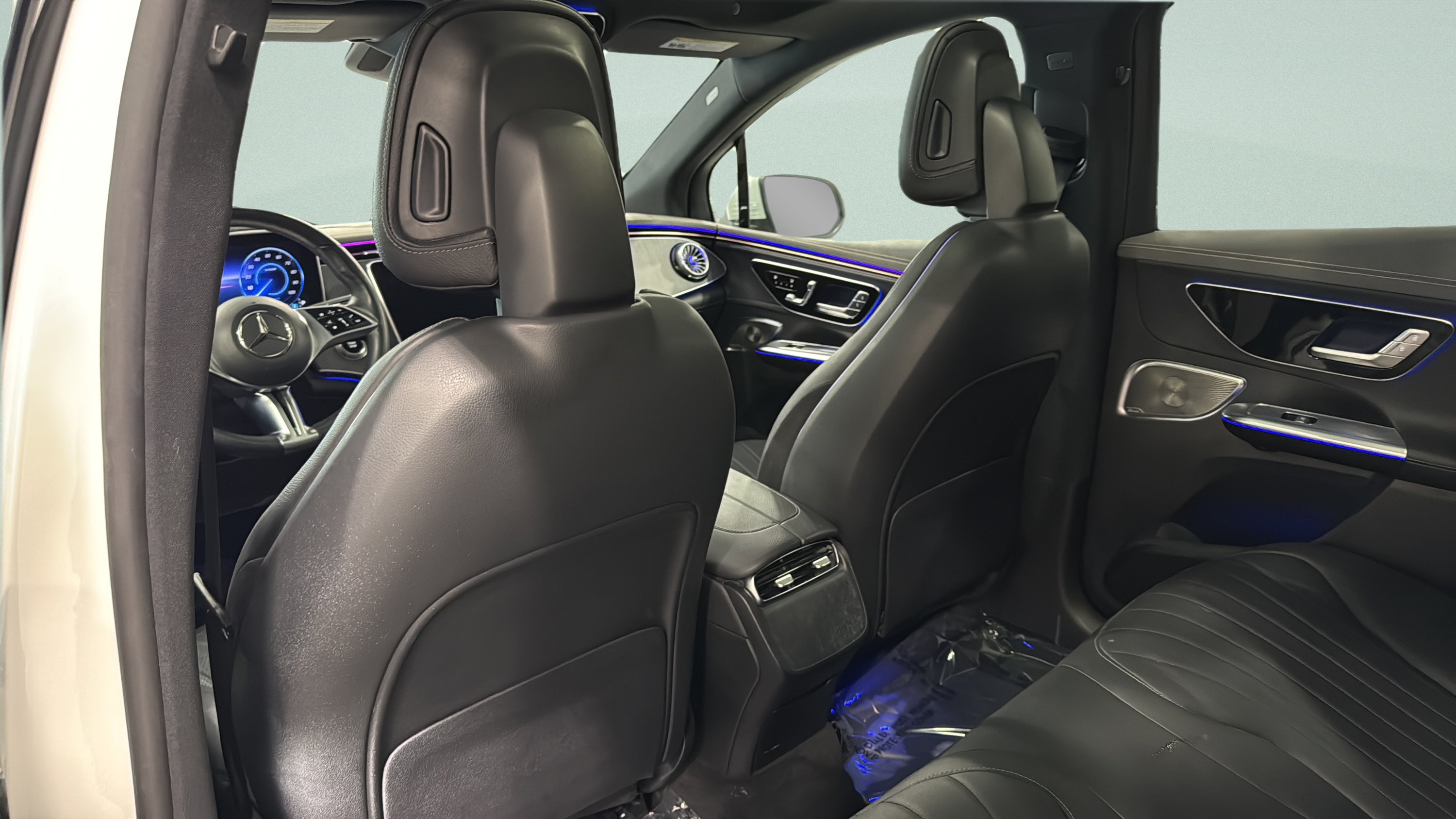 Certified 2023 Mercedes-Benz EQE 500 4MATIC SUV image 21