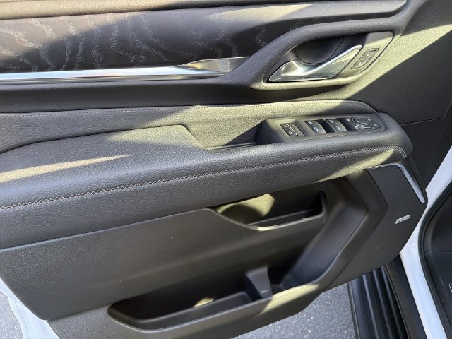 Used 2023 GMC Yukon Denali w/ LPO, Floor Liner Package AWD/4WD image 22