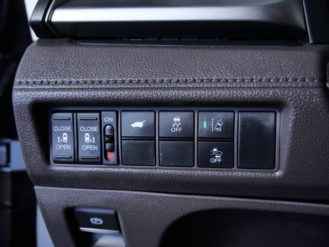 Used 2018 Honda Odyssey EX-L image 27