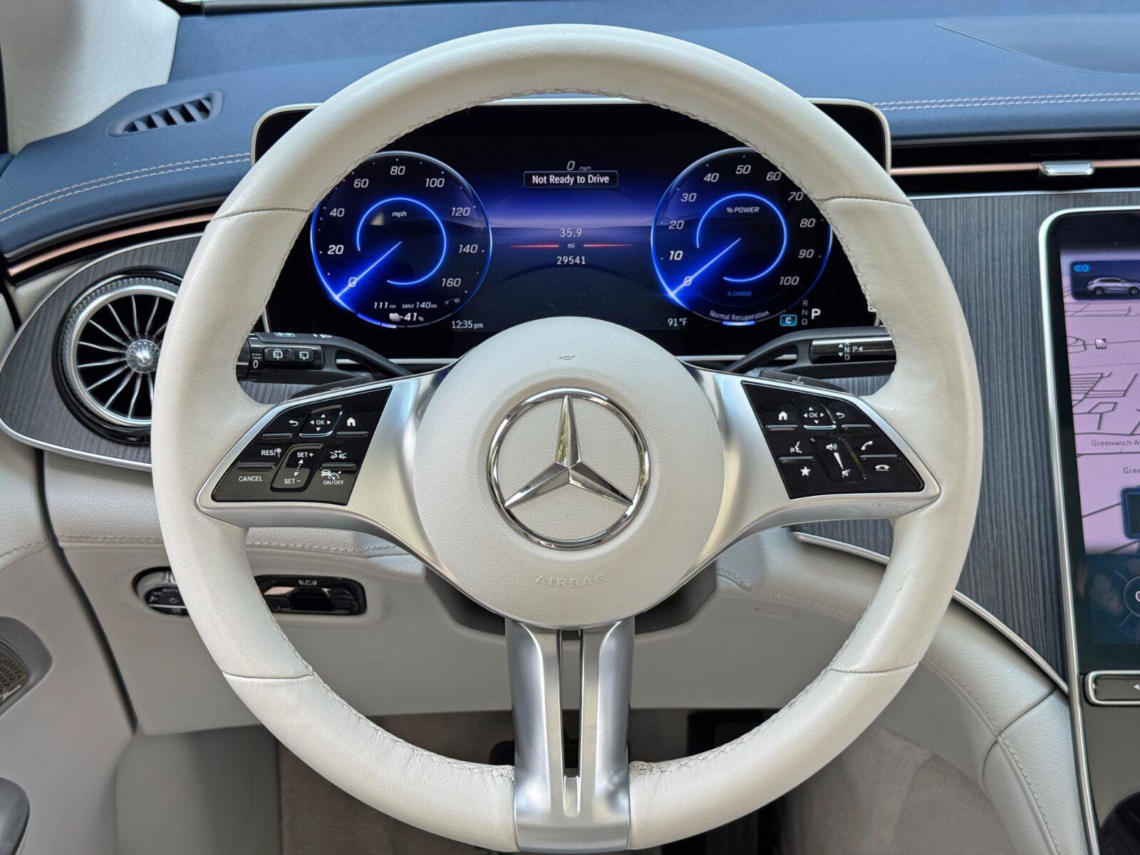 Used 2023 Mercedes-Benz EQE 500 4MATIC SUV w/ Exclusive Trim Package image 20