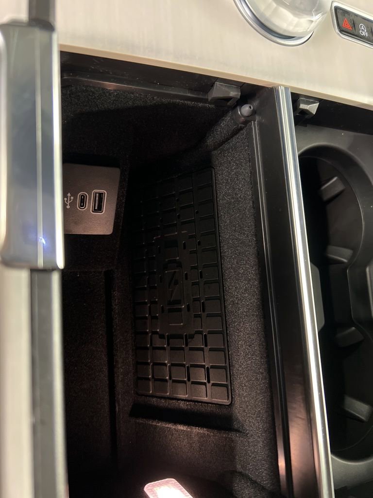 New 2026 Lincoln Navigator Reserve w/ Jet Appearance Package image 18