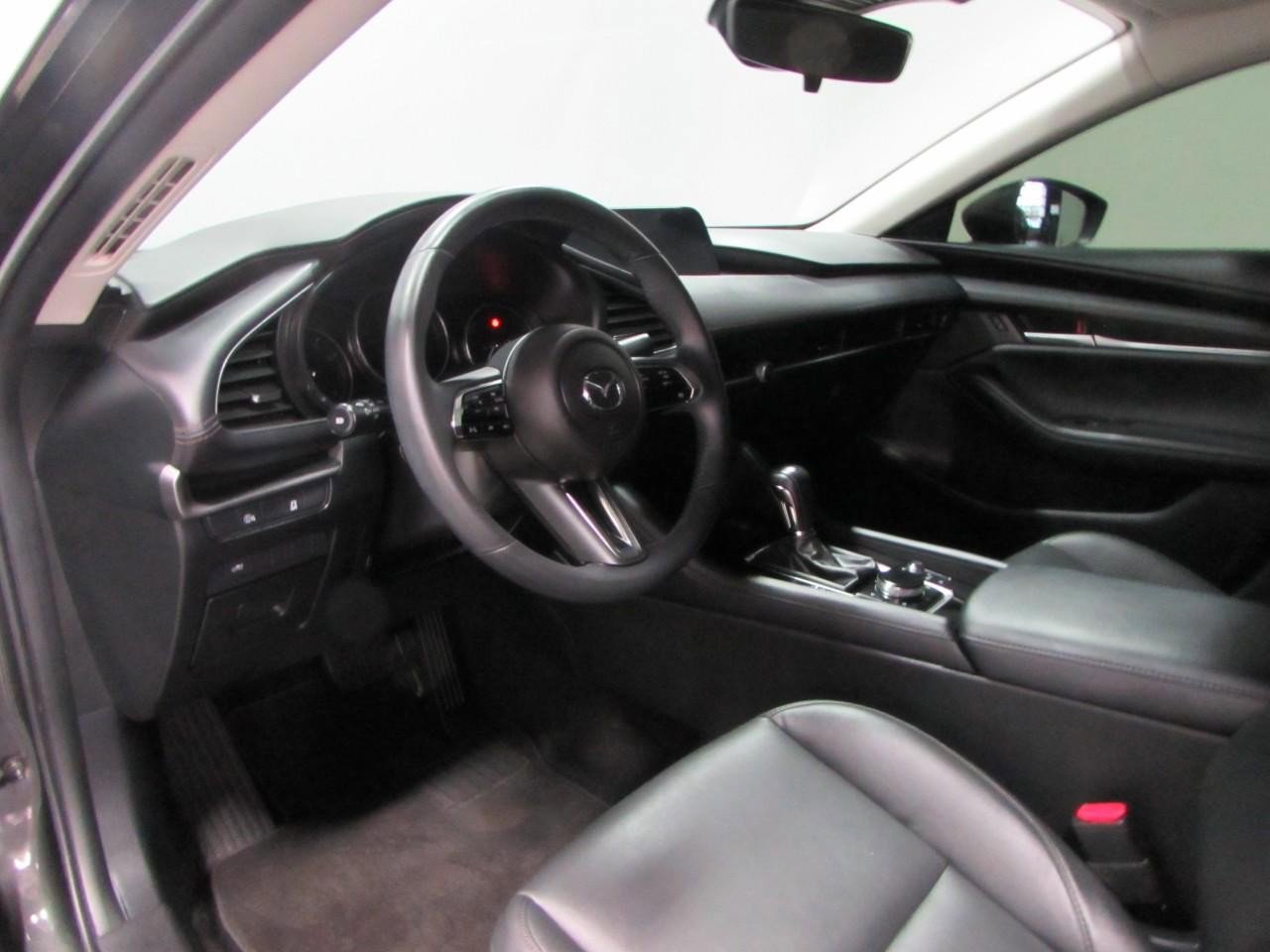 Used 2024 MAZDA MAZDA3 s image 13