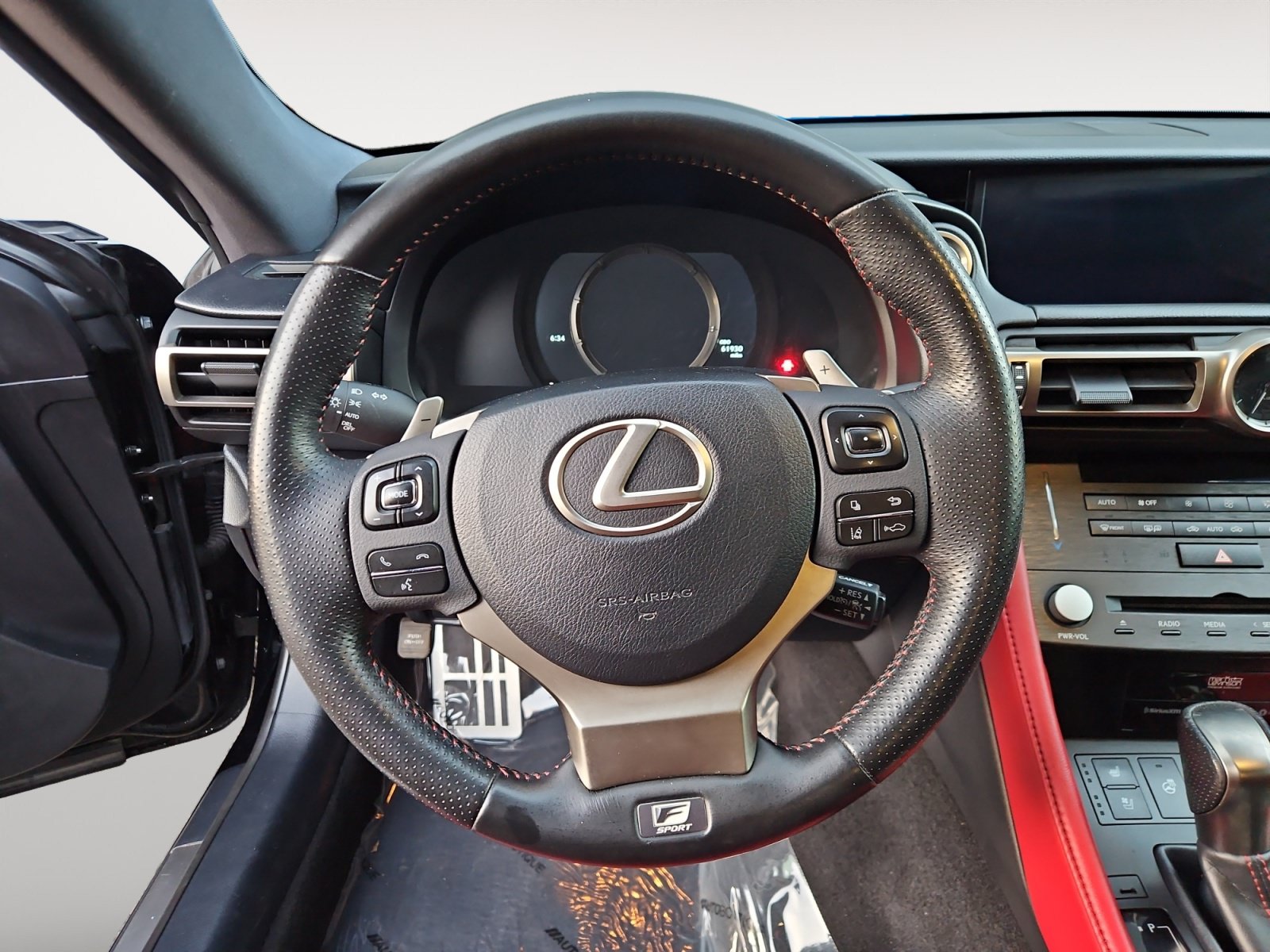 Used 2019 Lexus RC 350 F Sport w/ Accessory Package AWD/4WD image 12