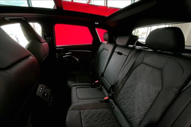 New 2025 Audi SQ5 Premium Plus image 10