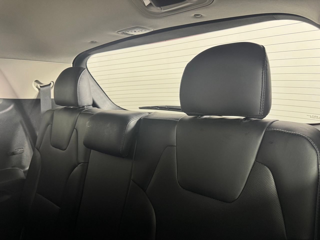 Used 2022 Kia Telluride EX w/ Towing Package FWD image 31