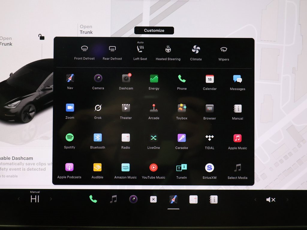 Used 2023 Tesla Model 3 Standard Range image 44