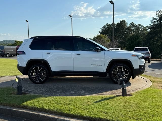 New 2026 Jeep Cherokee Overland w/ Advanced Pro Tech Group AWD/4WD image 8