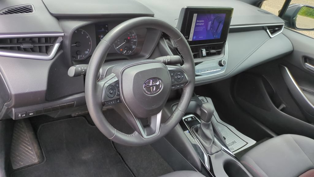 Used 2024 Toyota Corolla SE FWD image 13