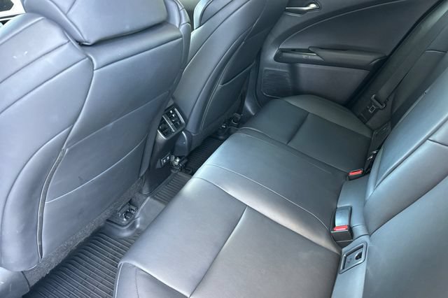 Used 2020 Lexus UX 200 F Sport w/ F Sport Premium Package FWD image 14