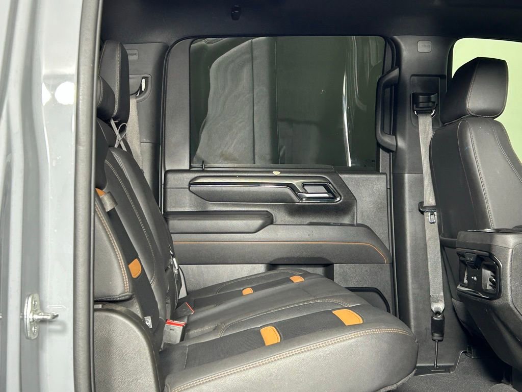 Used 2025 GMC Sierra 2500 AT4 w/ AT4 Premium Plus Package image 14