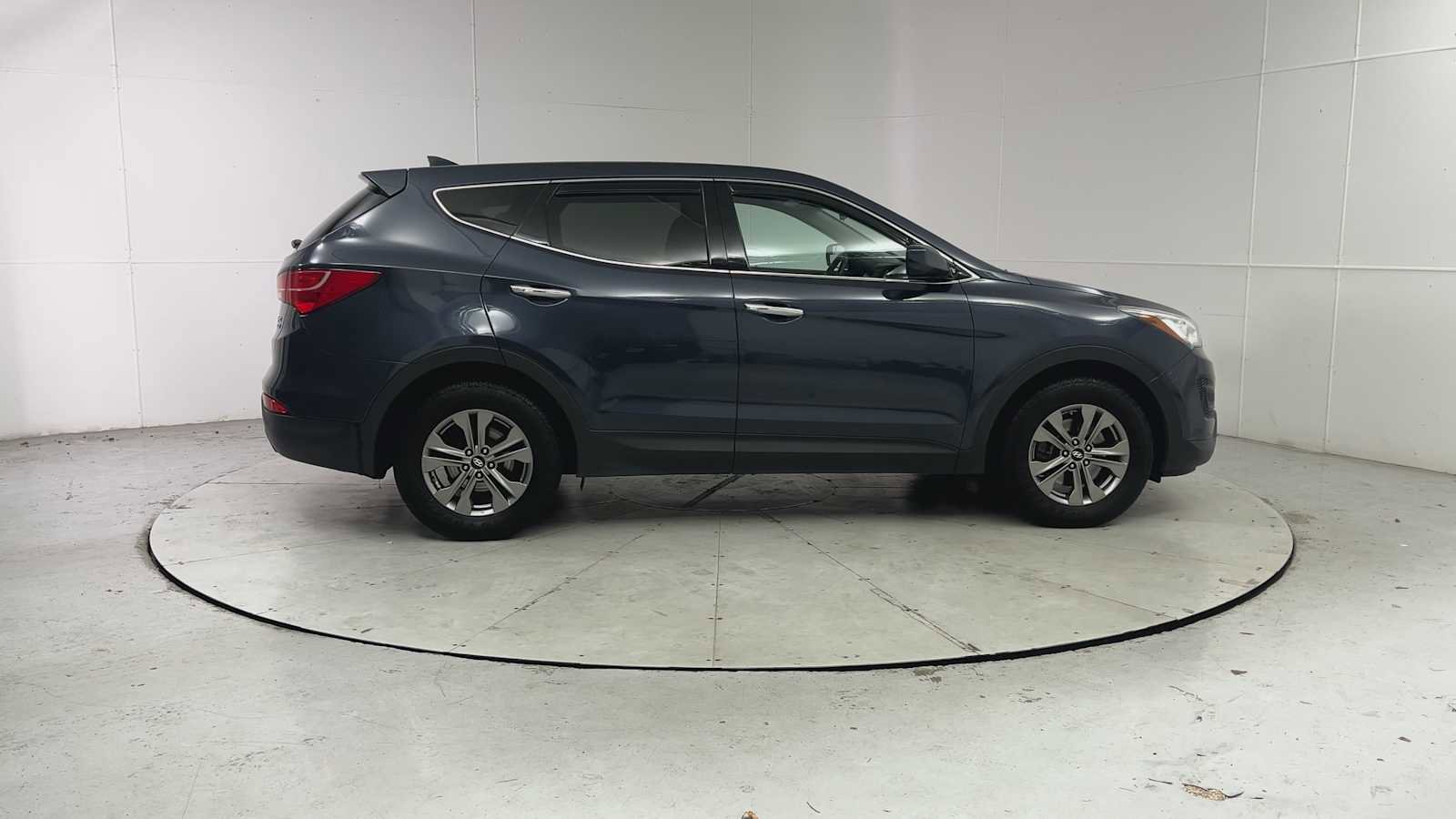 Used 2015 Hyundai Santa Fe Sport image 9