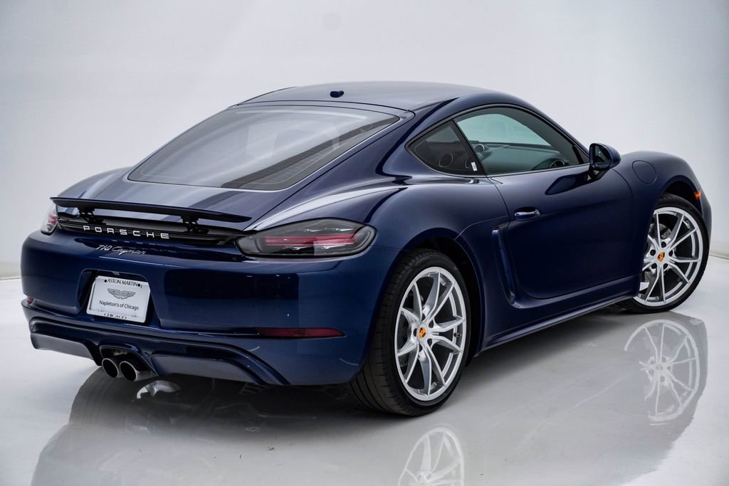 Used 2024 Porsche 718 Cayman RWD image 11