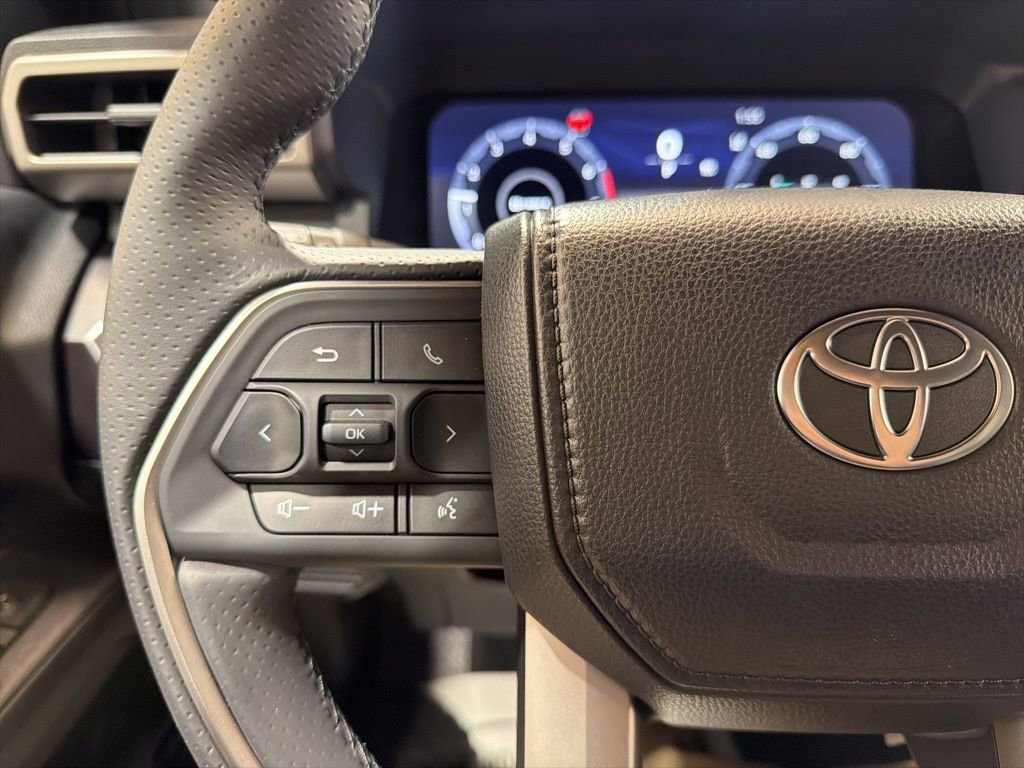 Used 2026 Toyota 4Runner TRD Off-Road Premium image 23