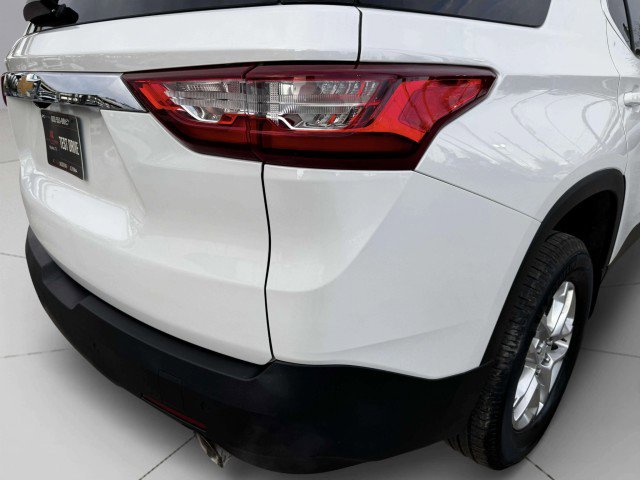 Used 2020 Chevrolet Traverse LT FWD image 17