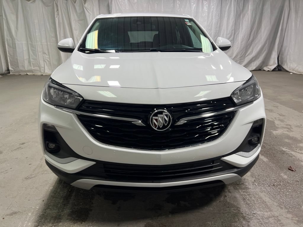 Used 2023 Buick Encore GX Preferred w/ Cold Weather Comfort Package AWD/4WD image 2