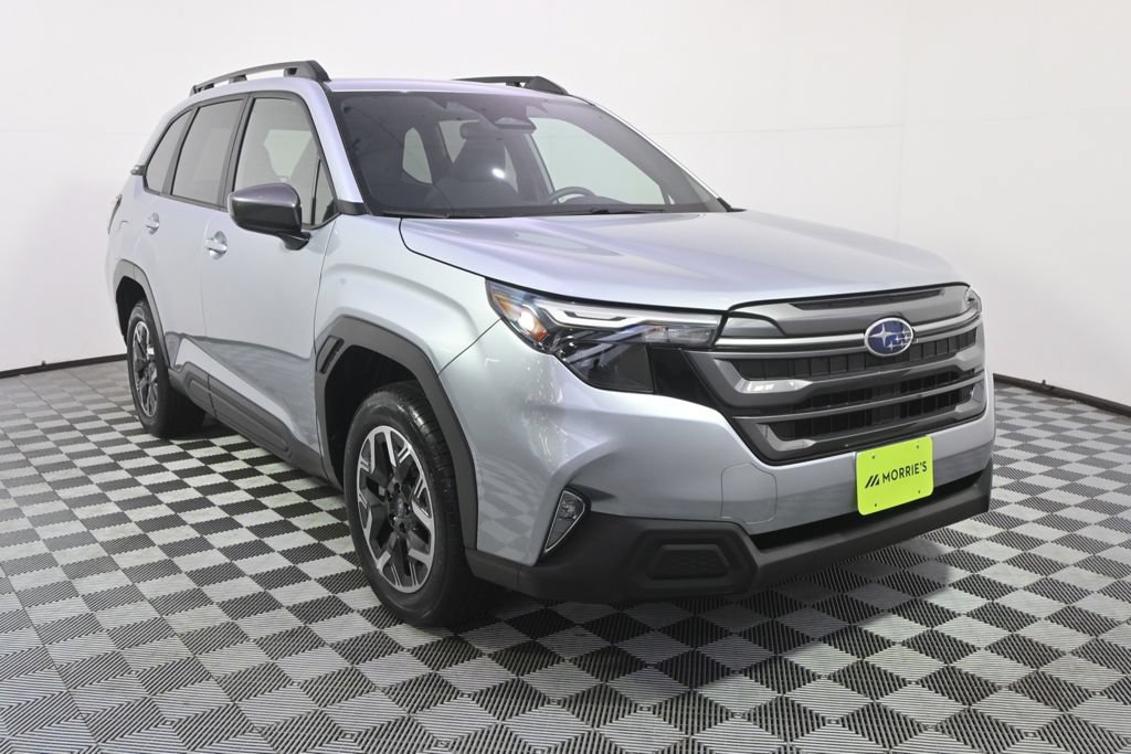 Used 2025 Subaru Forester Premium AWD/4WD image 9