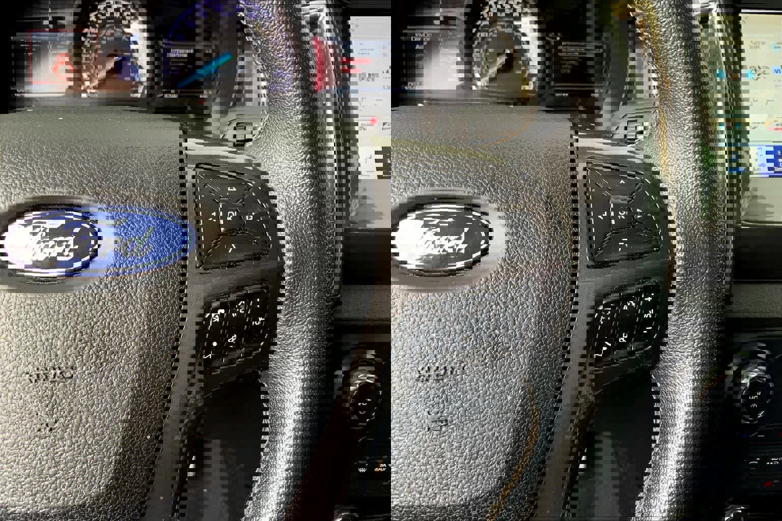 Used 2020 Ford Ranger Lariat w/ Technology Package image 25