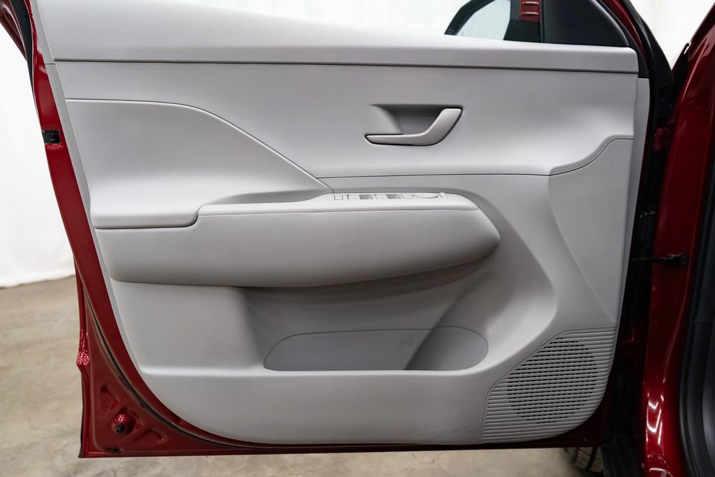 Used 2024 Hyundai Kona SEL image 20