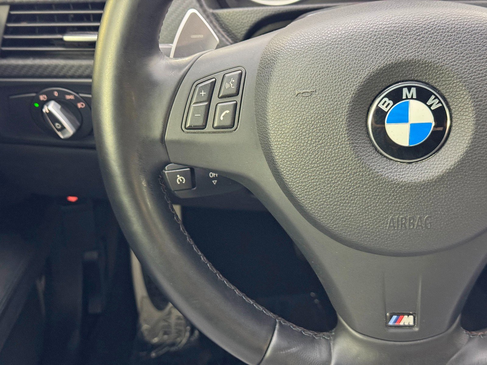 Used 2011 BMW M3 Convertible image 19