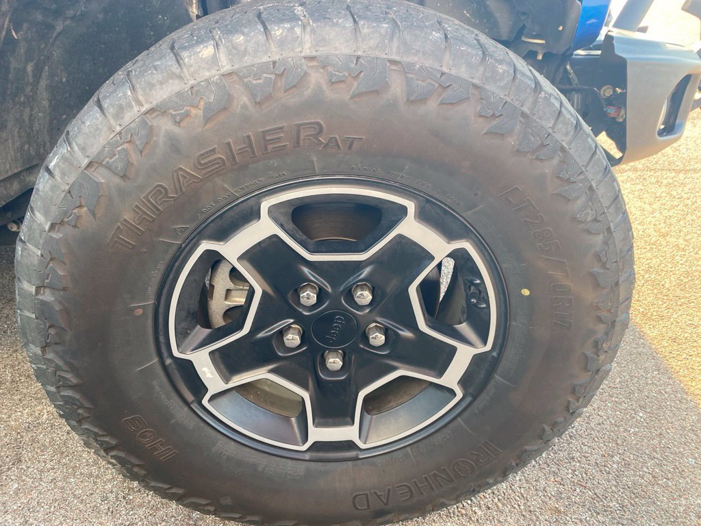 Used 2021 Jeep Gladiator Mojave AWD/4WD image 5