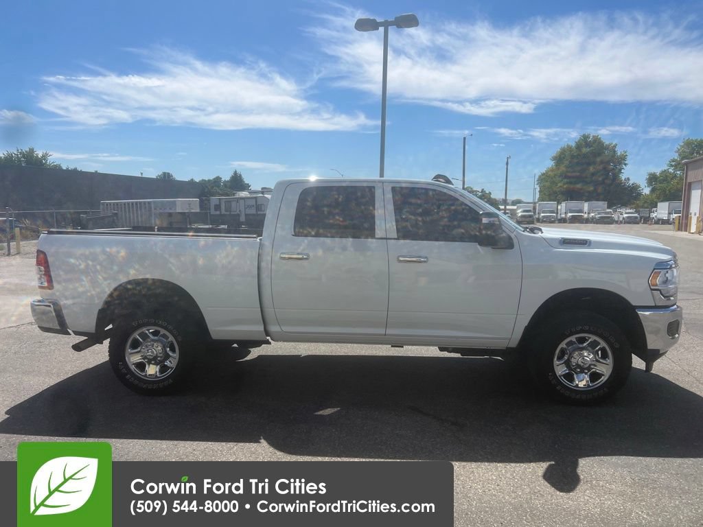 Used 2024 RAM 2500 Tradesman w/ Chrome Appearance Group AWD/4WD image 7