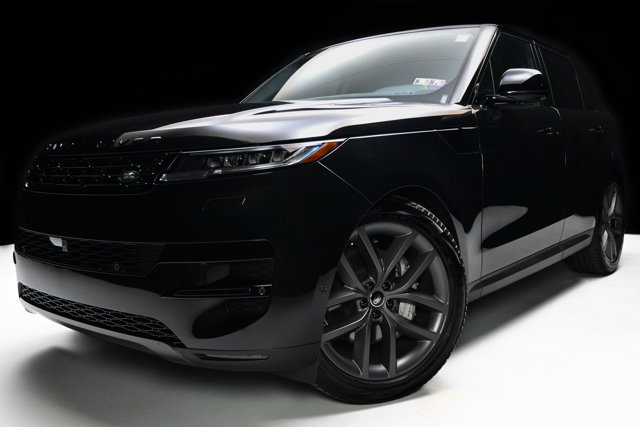 Used 2025 Land Rover Range Rover Sport SE AWD/4WD image 18