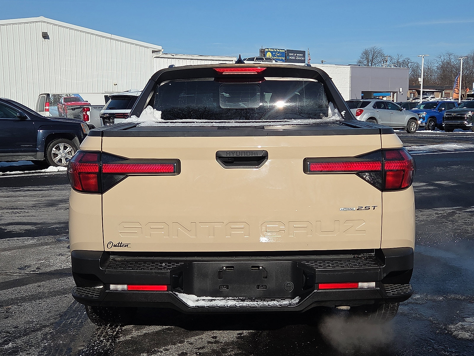 Used 2022 Hyundai Santa Cruz SEL Premium image 4