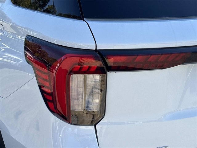 New 2026 Ford Explorer Active image 11