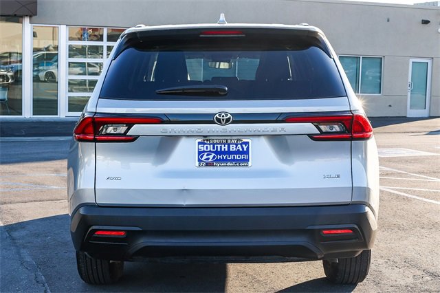 Used 2025 Toyota Grand Highlander AWD image 5