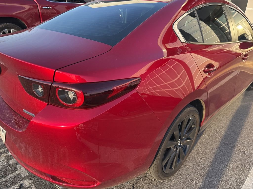 Used 2024 MAZDA MAZDA3 s image 8