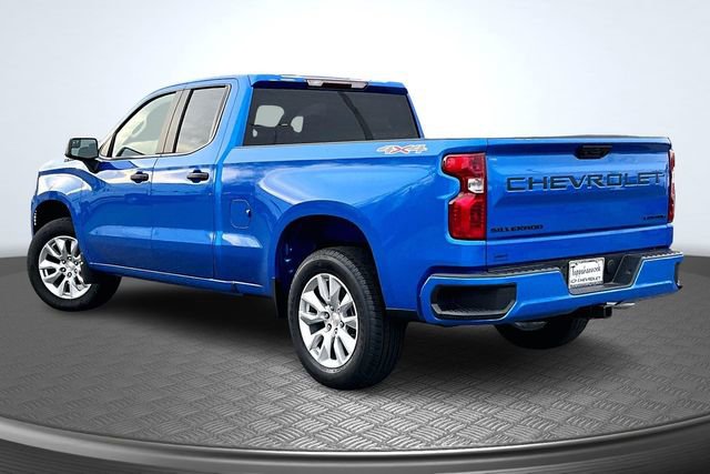 New 2026 Chevrolet Silverado 1500 Custom w/ LPO, Dark Essentials Package image 3
