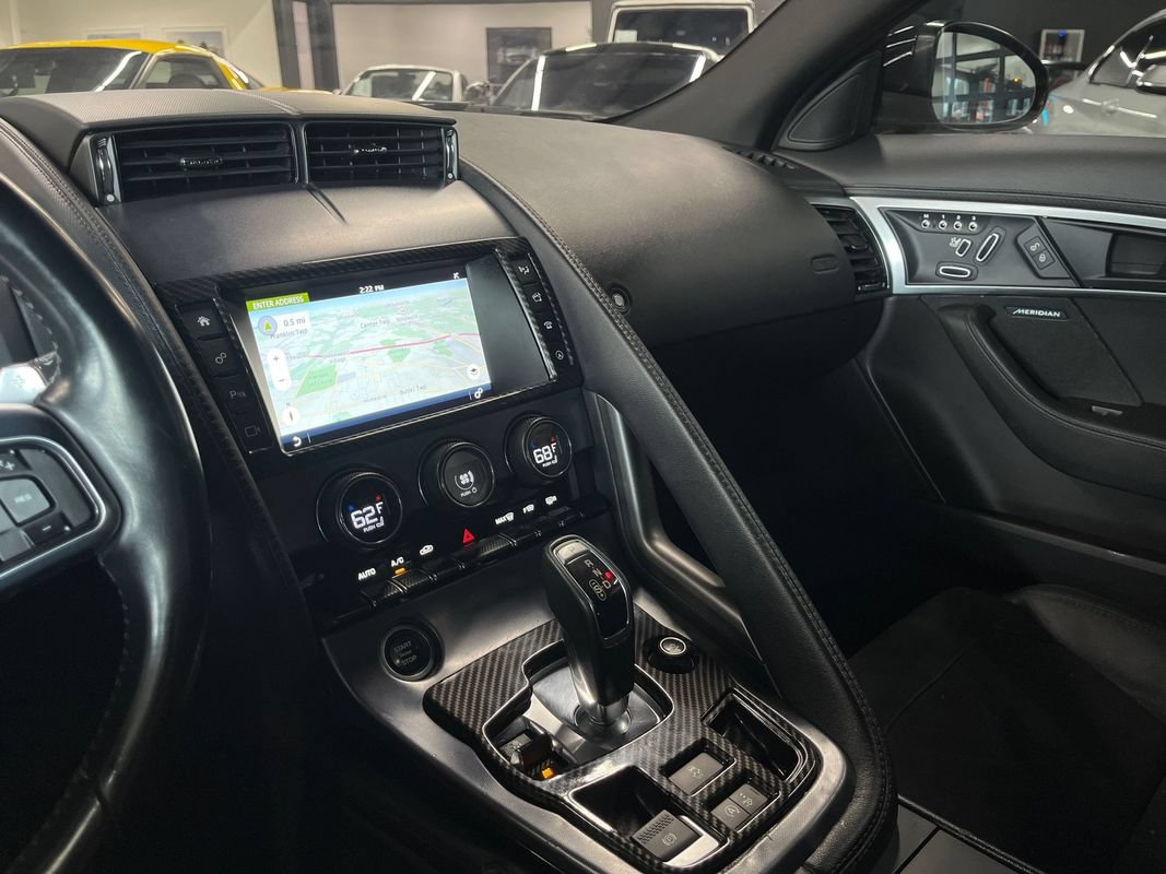 Used 2018 Jaguar F-TYPE Coupe RWD image 42