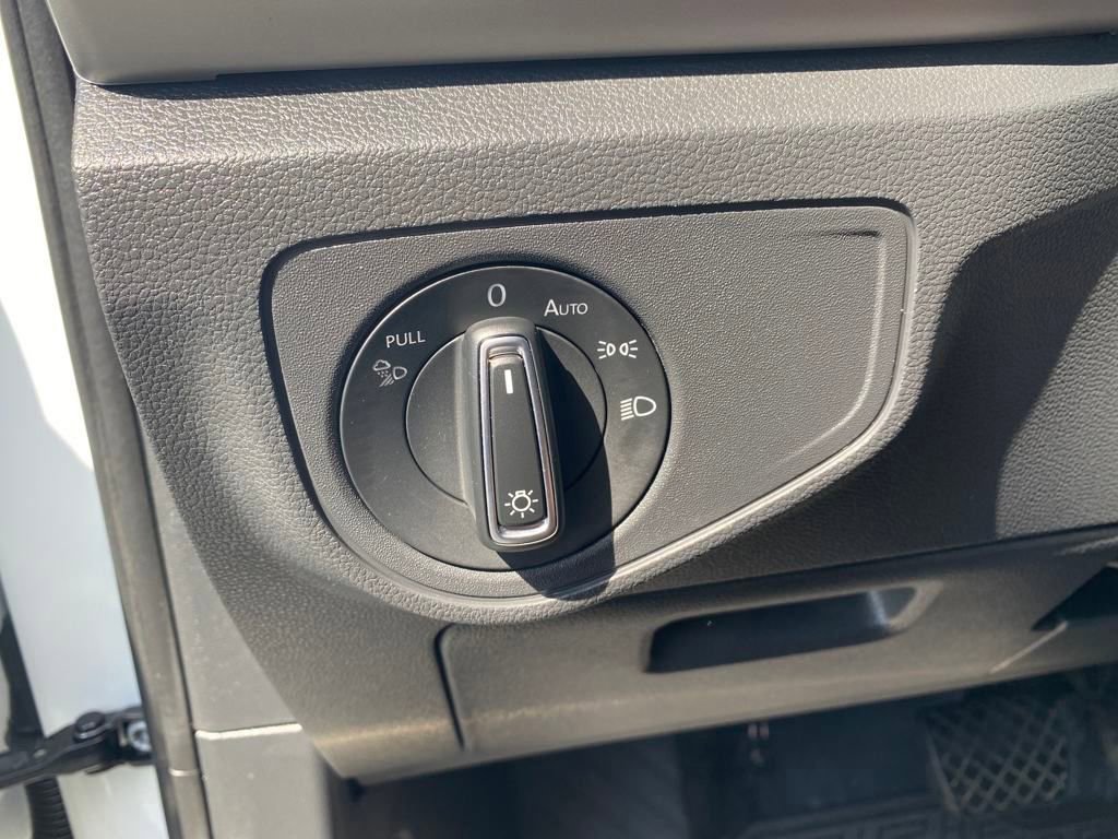 Used 2022 Volkswagen Atlas SEL image 15