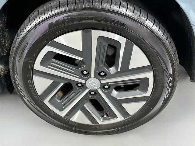Used 2023 Hyundai Kona SE w/ Cargo Package image 30
