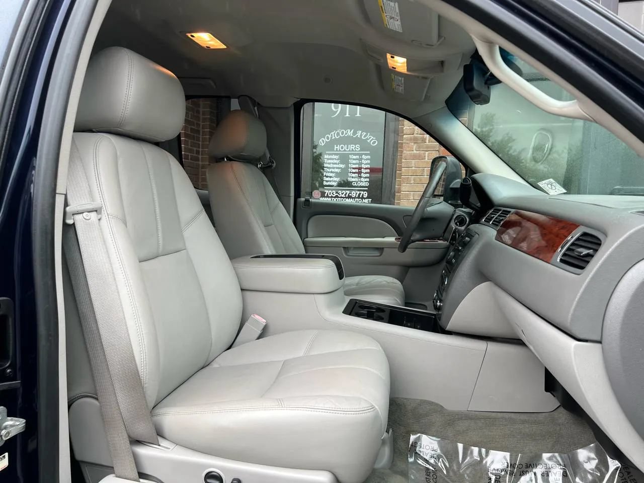 Used 2011 GMC Sierra 2500 SLT AWD/4WD image 19