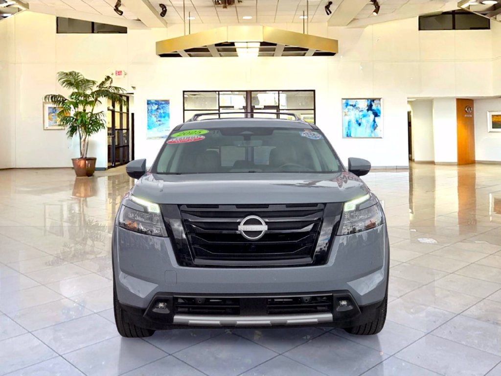 Certified 2025 Nissan Pathfinder Platinum w/ Lighting Package (N93) FWD image 2