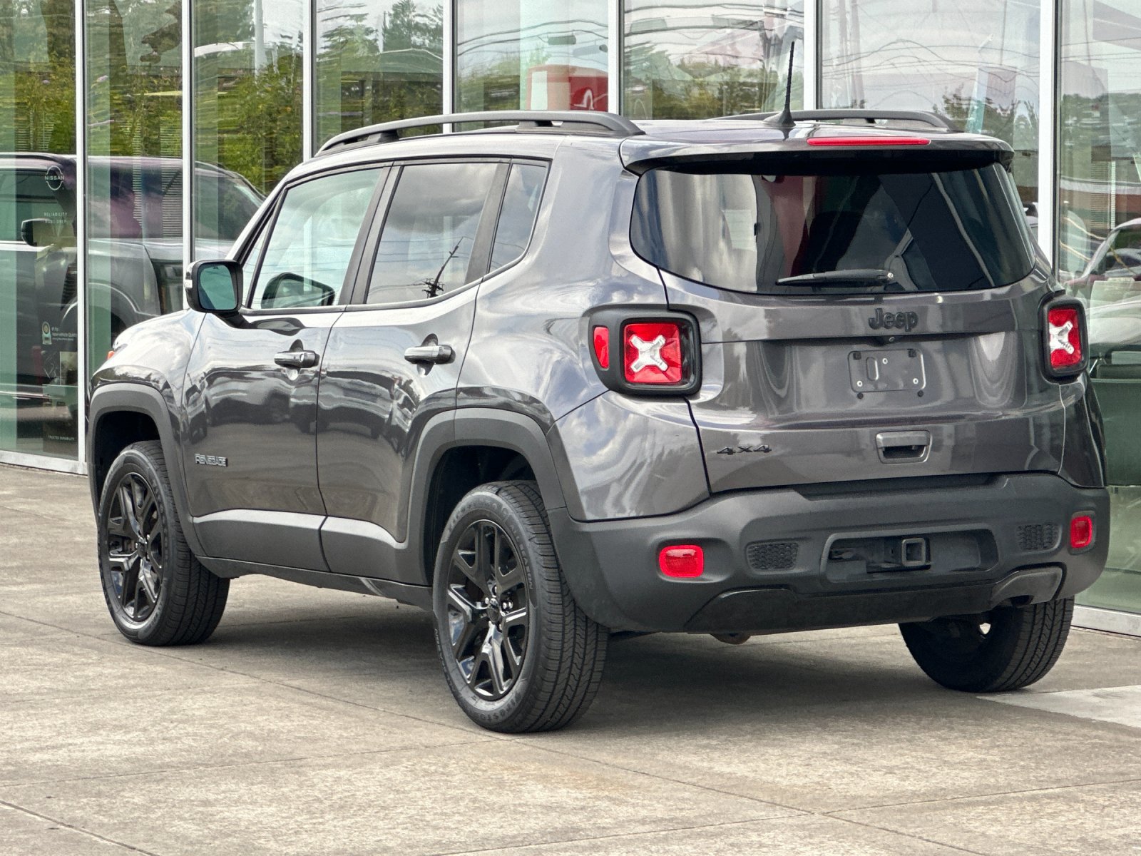 Used 2019 Jeep Renegade Altitude w/ Quick Order Package 2XM AWD/4WD image 5