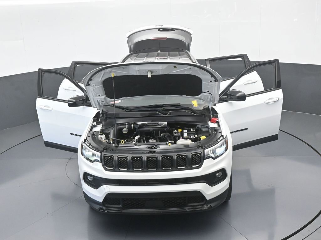 Used 2023 Jeep Compass Altitude image 70