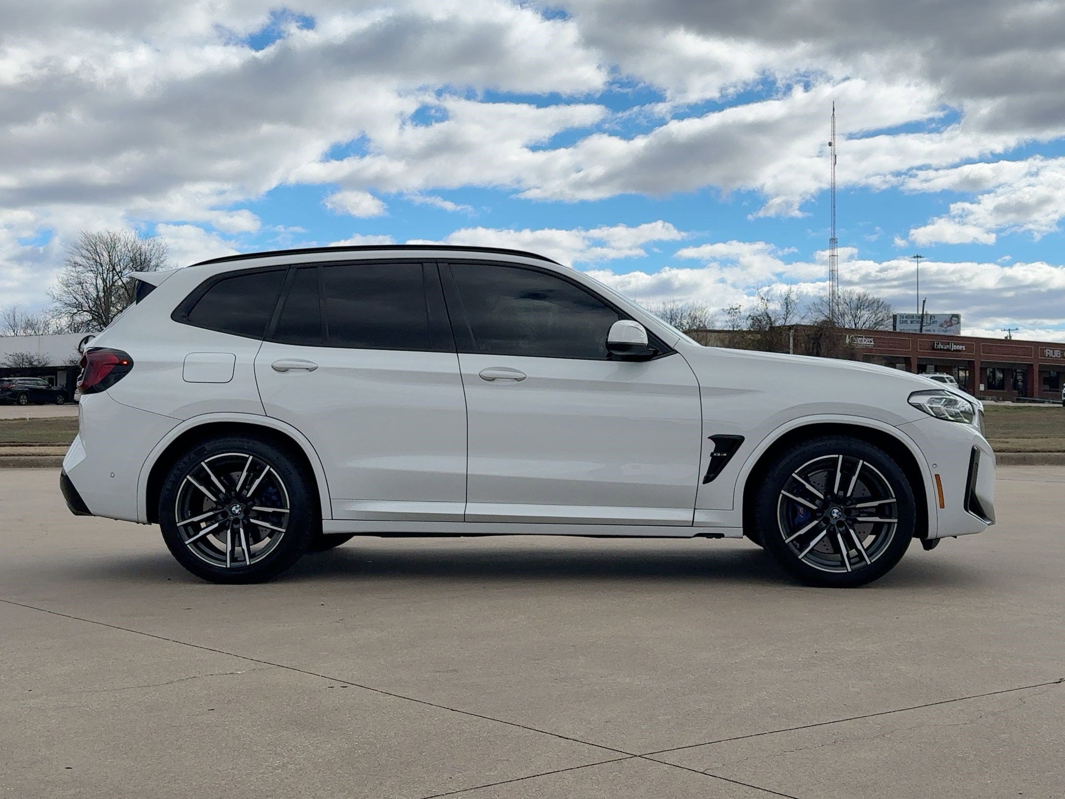Used 2022 BMW X3 M image 8