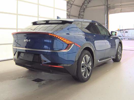 Used 2024 Kia EV6 Wind w/ Wind Technology Package AWD/4WD image 3
