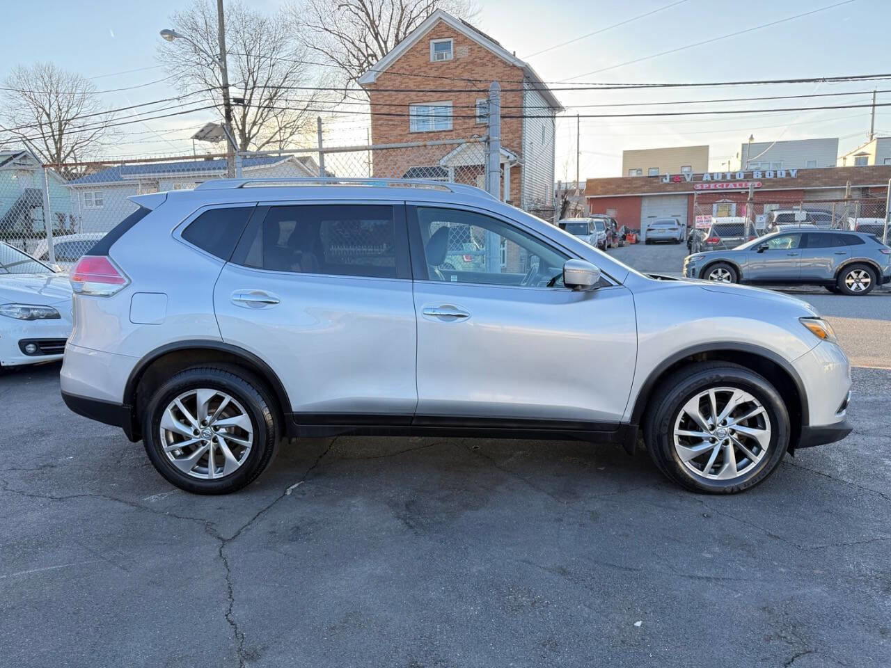 Used 2014 Nissan Rogue SL image 7