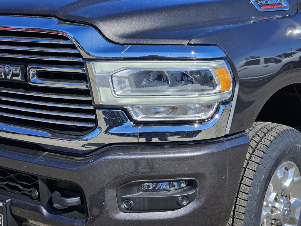 Used 2024 RAM 3500 Laramie w/ Towing Technology Group AWD/4WD image 5