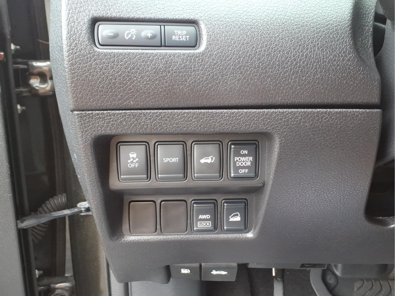 Used 2014 Nissan Rogue SL AWD/4WD image 20