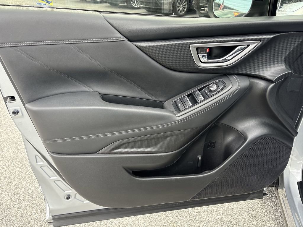 Used 2021 Subaru Forester Limited image 25