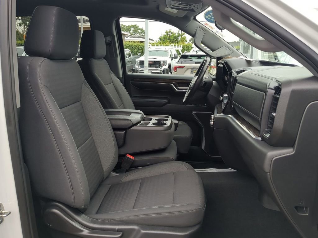 Used 2022 GMC Sierra 1500 Elevation image 29