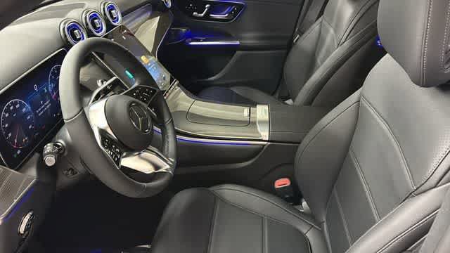 Used 2026 Mercedes-Benz GLC 300 4MATIC image 4