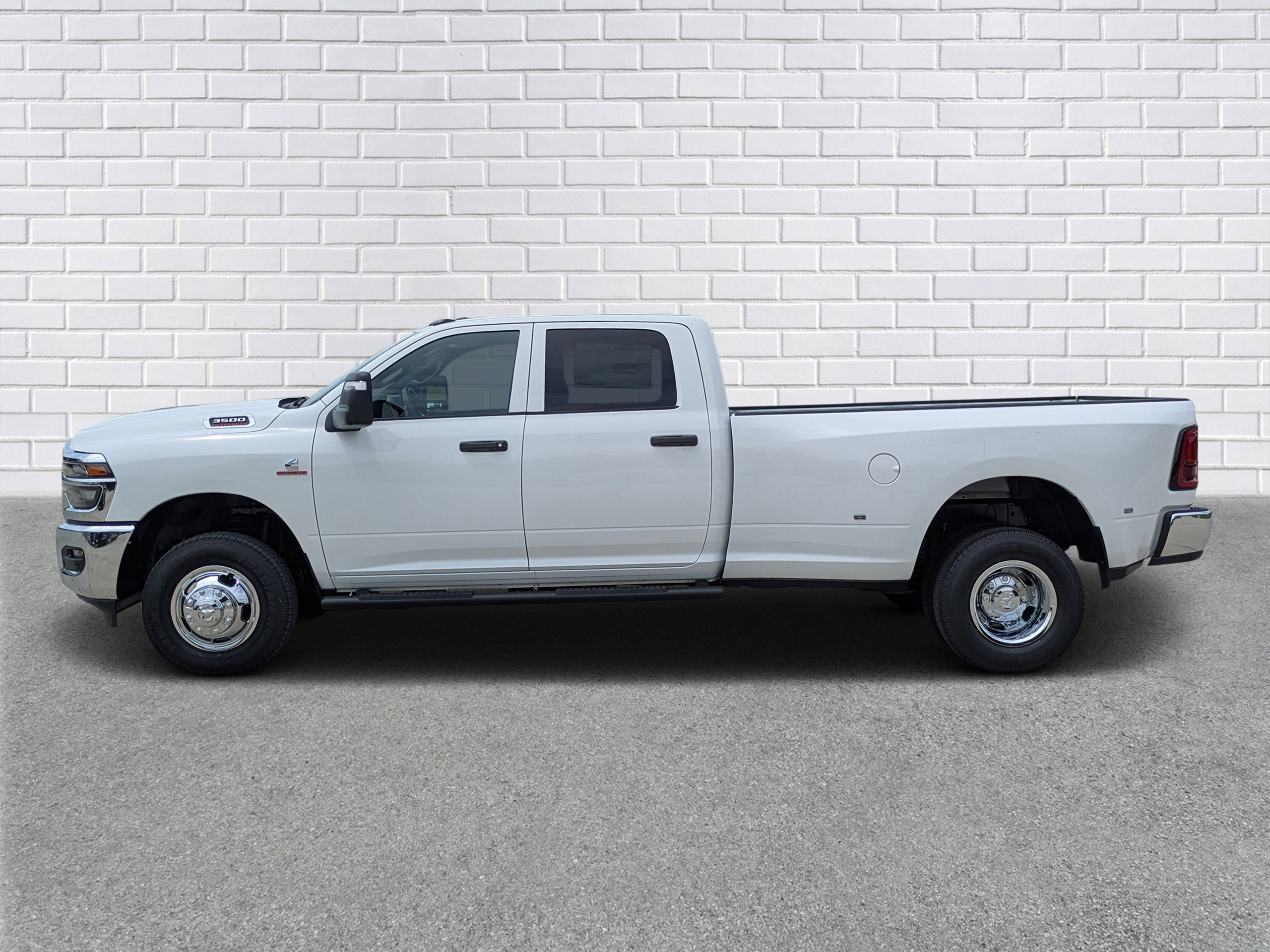 New 2026 RAM 3500 Tradesman AWD/4WD image 2