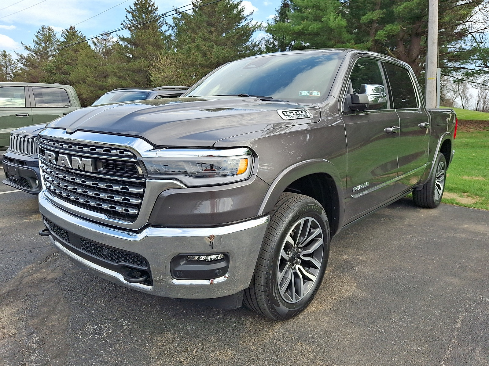 Certified 2025 RAM 1500 Limited AWD/4WD image 1