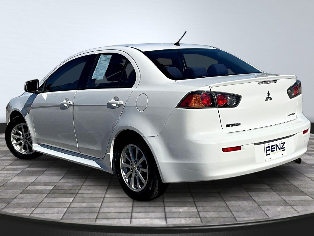 Used 2014 Mitsubishi Lancer ES FWD image 5